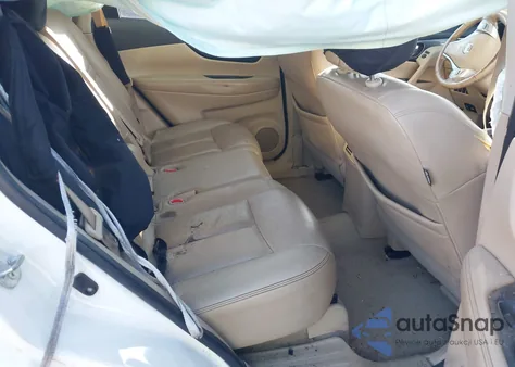 2015 Nissan Rogue Sl z USA, uszkodzony, nr VIN 5N1AT2MT2FC901563